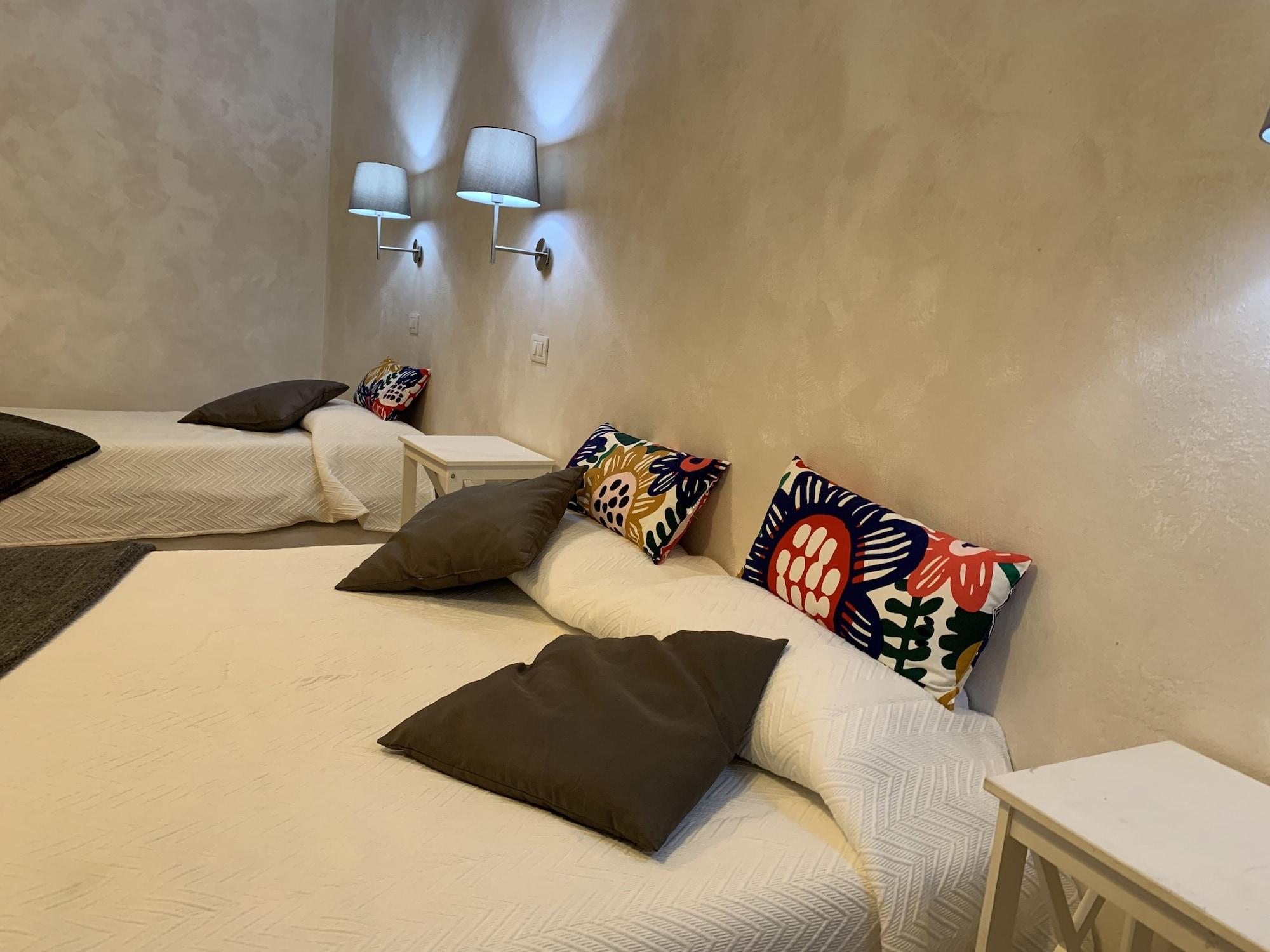 Guest house Gulliver's 2*